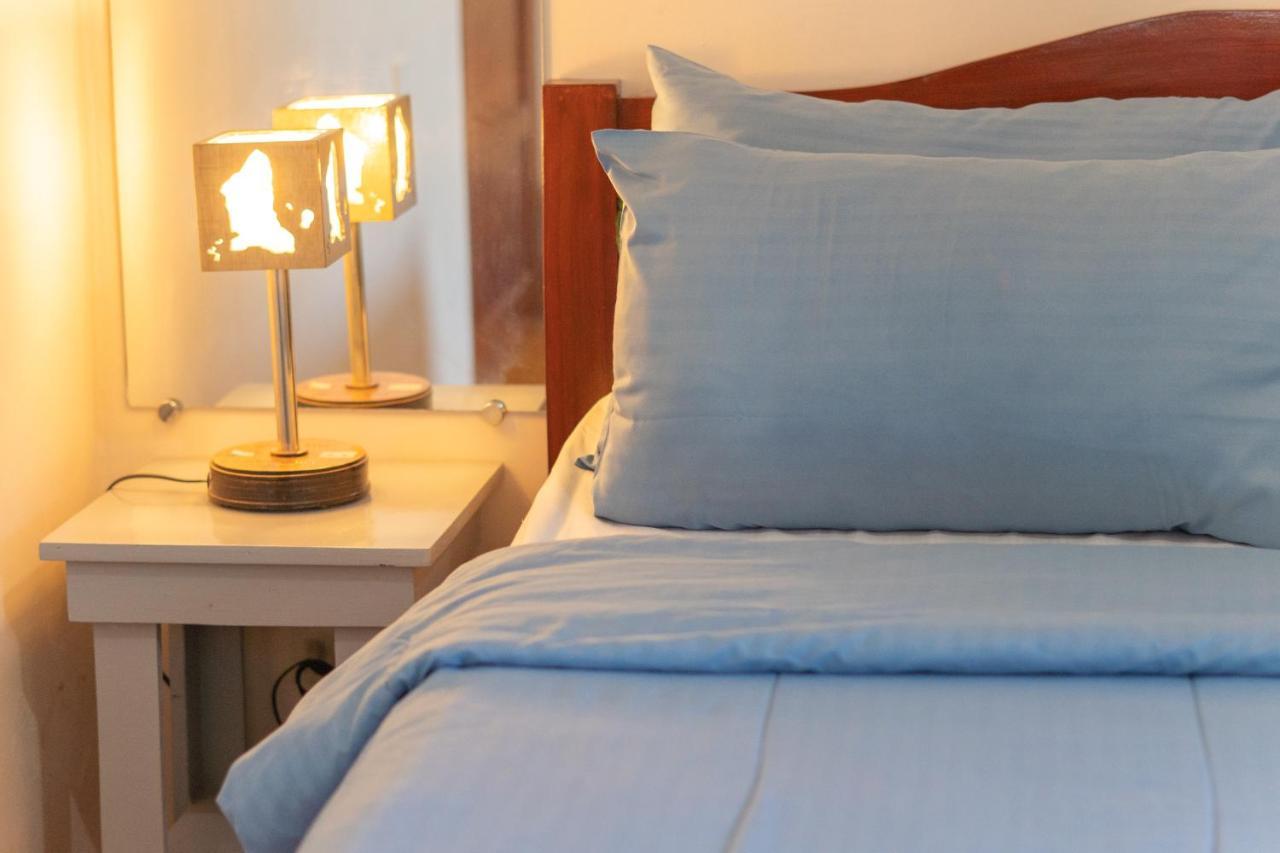 סנטה פה Smak'S Hotel מראה חיצוני תמונה